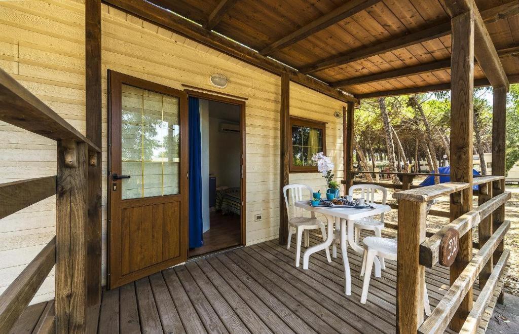 Camping Village Tuscia Tirrenica Tarquinia Esterno foto